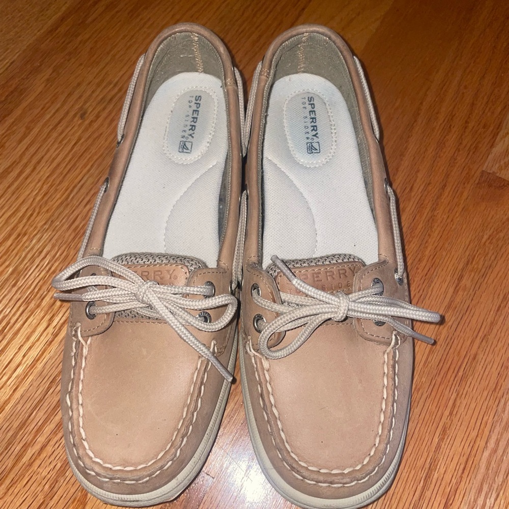 Womens sperry shoes